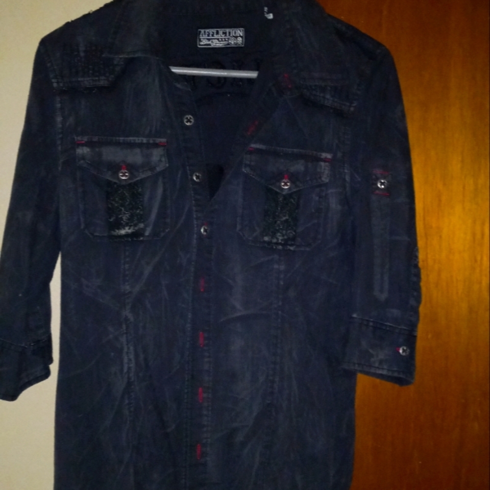 Women's affliction size small